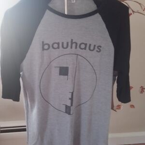Bauhaus Graphic Raglan Tee
